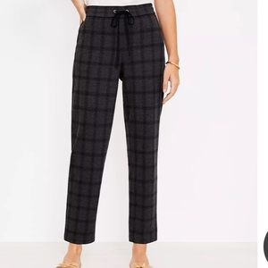 NWOT Loft navy plaid pull-on pants. Size large.